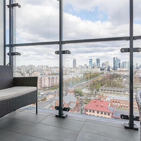 Rentplanet - Apartamenty Kasprzaka Varşovia Exterior foto