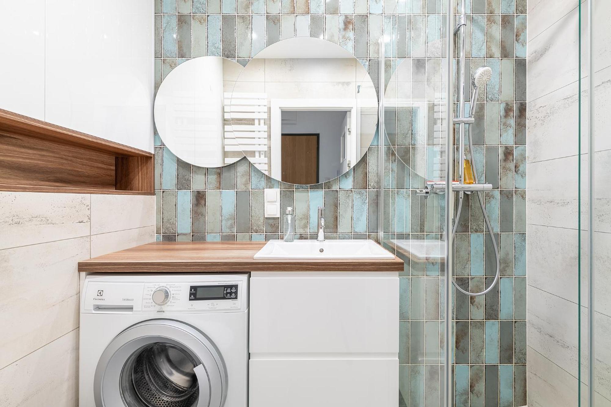 Rentplanet - Apartamenty Kasprzaka Varşovia Exterior foto